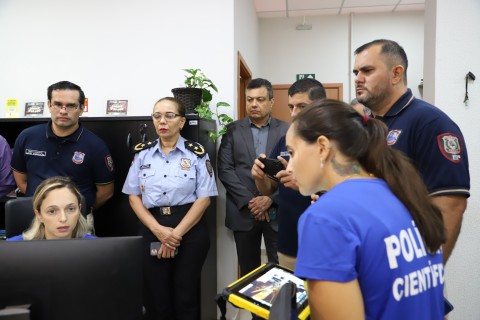 Polícia Científica recebe autoridades do Paraguai e fortalece cooperação pericial na fronteira