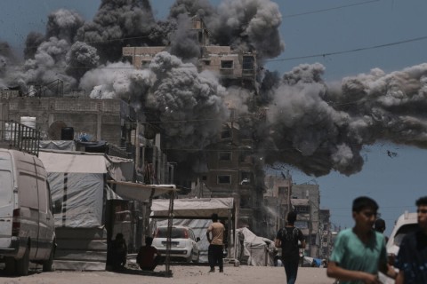 Israel lança ofensiva por terra contra grupo terrorista Hamas na Cidade de Gaza