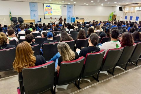 Fórum das Juventudes reúne jovens de sete municípios e consolida 40 propostas para o Plano Estadual