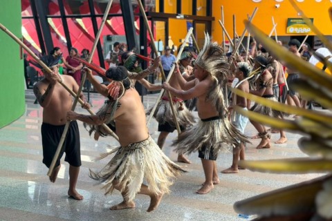 Sob reza de anciões, Governo de MS abre mês indígena celebrando o protagonismo dos povos originários